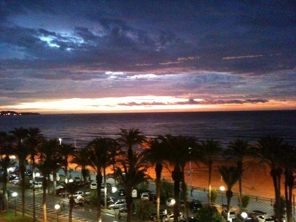 Apartamentos Bahia Alicante Camera foto