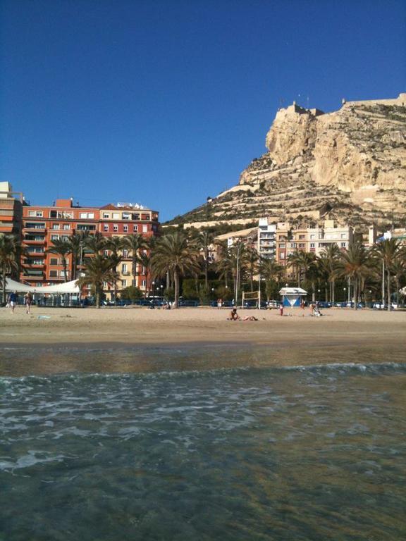 Apartamentos Bahia Alicante Camera foto
