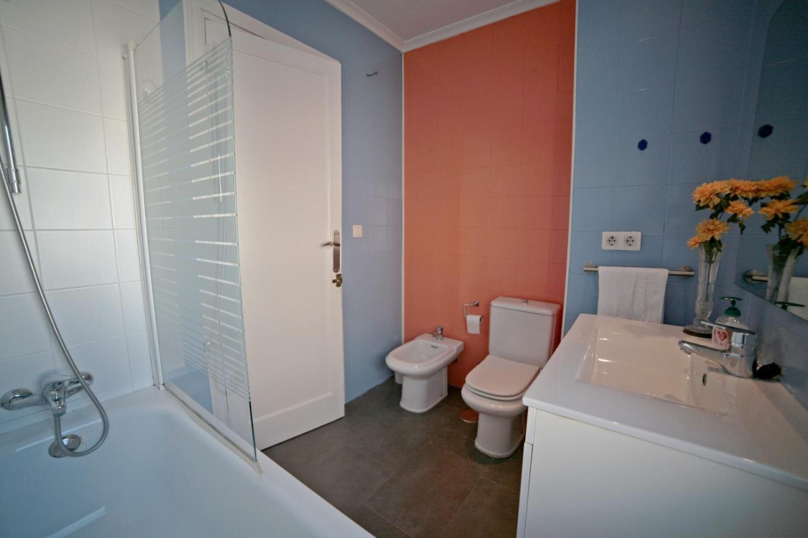 Apartamentos Bahia Alicante Esterno foto