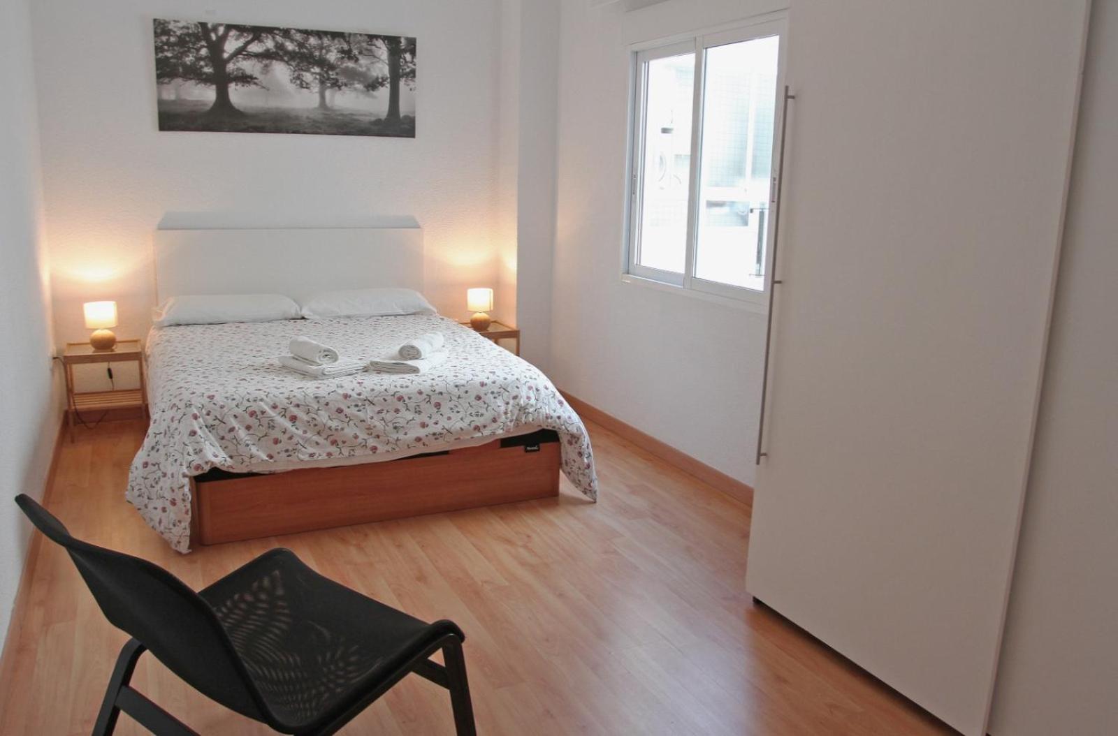 Apartamentos Bahia Alicante Esterno foto