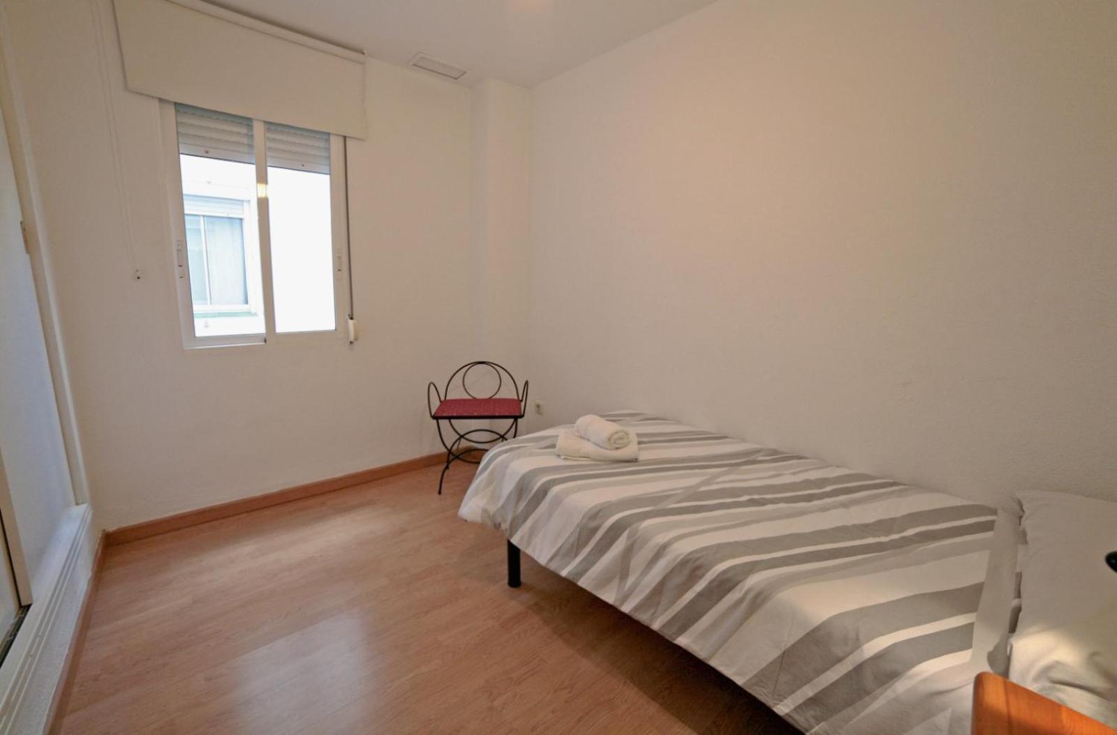 Apartamentos Bahia Alicante Esterno foto