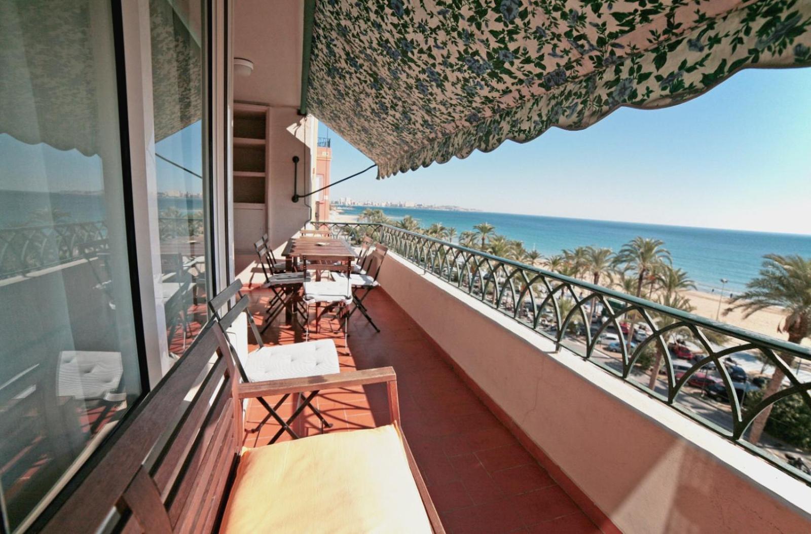 Apartamentos Bahia Alicante Esterno foto