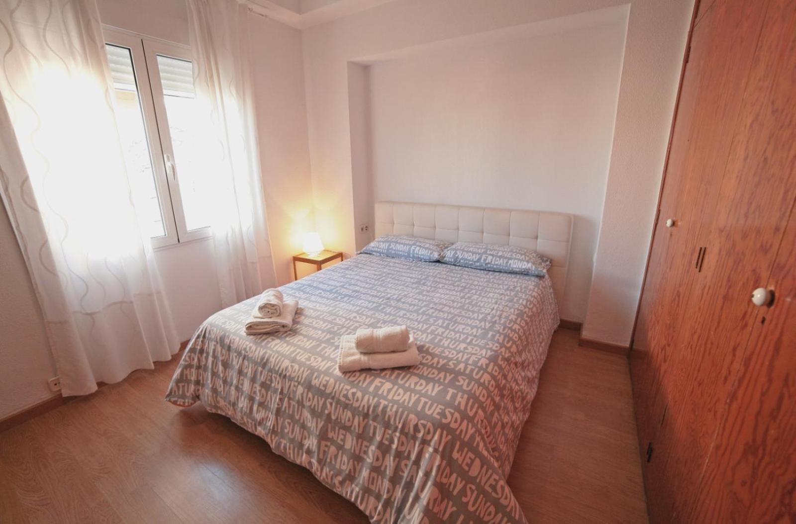 Apartamentos Bahia Alicante Esterno foto