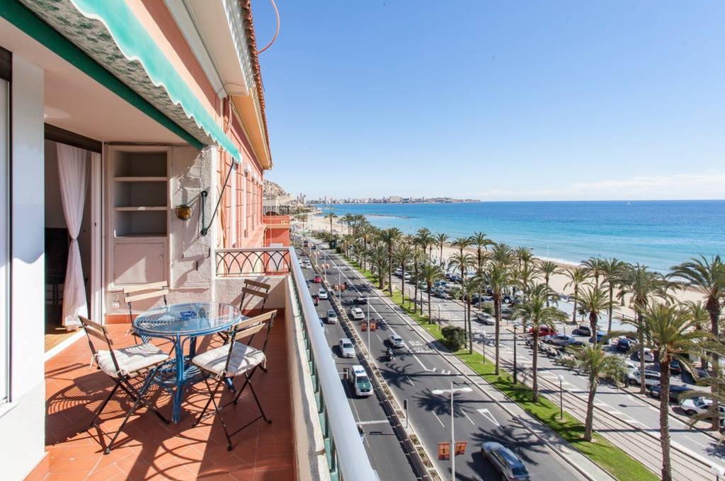 Apartamentos Bahia Alicante Esterno foto