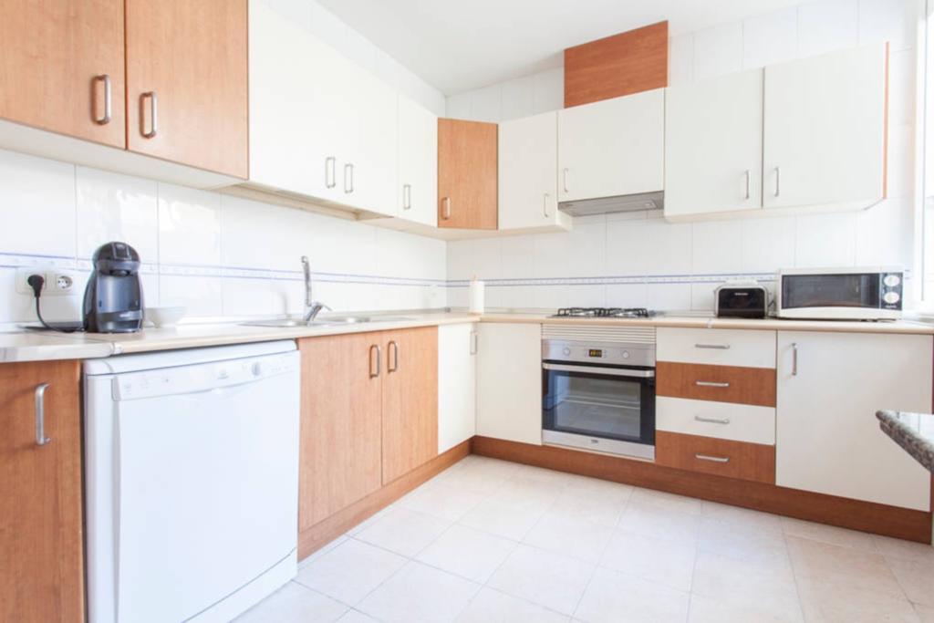 Apartamentos Bahia Alicante Esterno foto