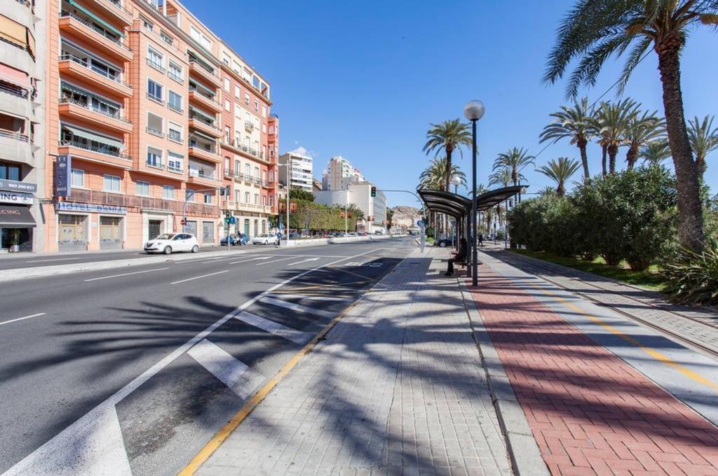 Apartamentos Bahia Alicante Esterno foto